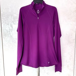 Old Navy Activewear Quarter Zip Long Sleeve Top